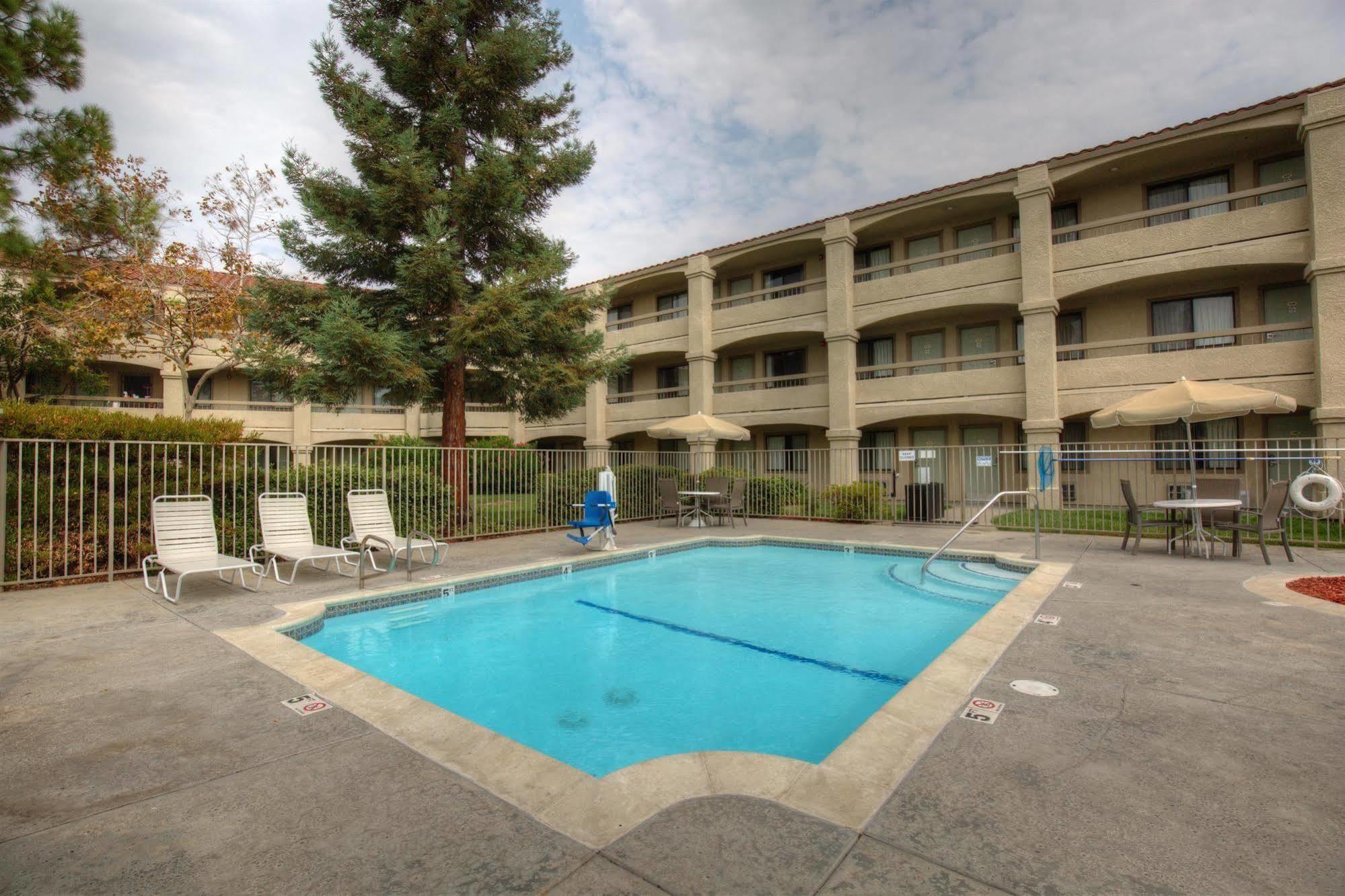 Good Nite Inn Fremont Extérieur photo